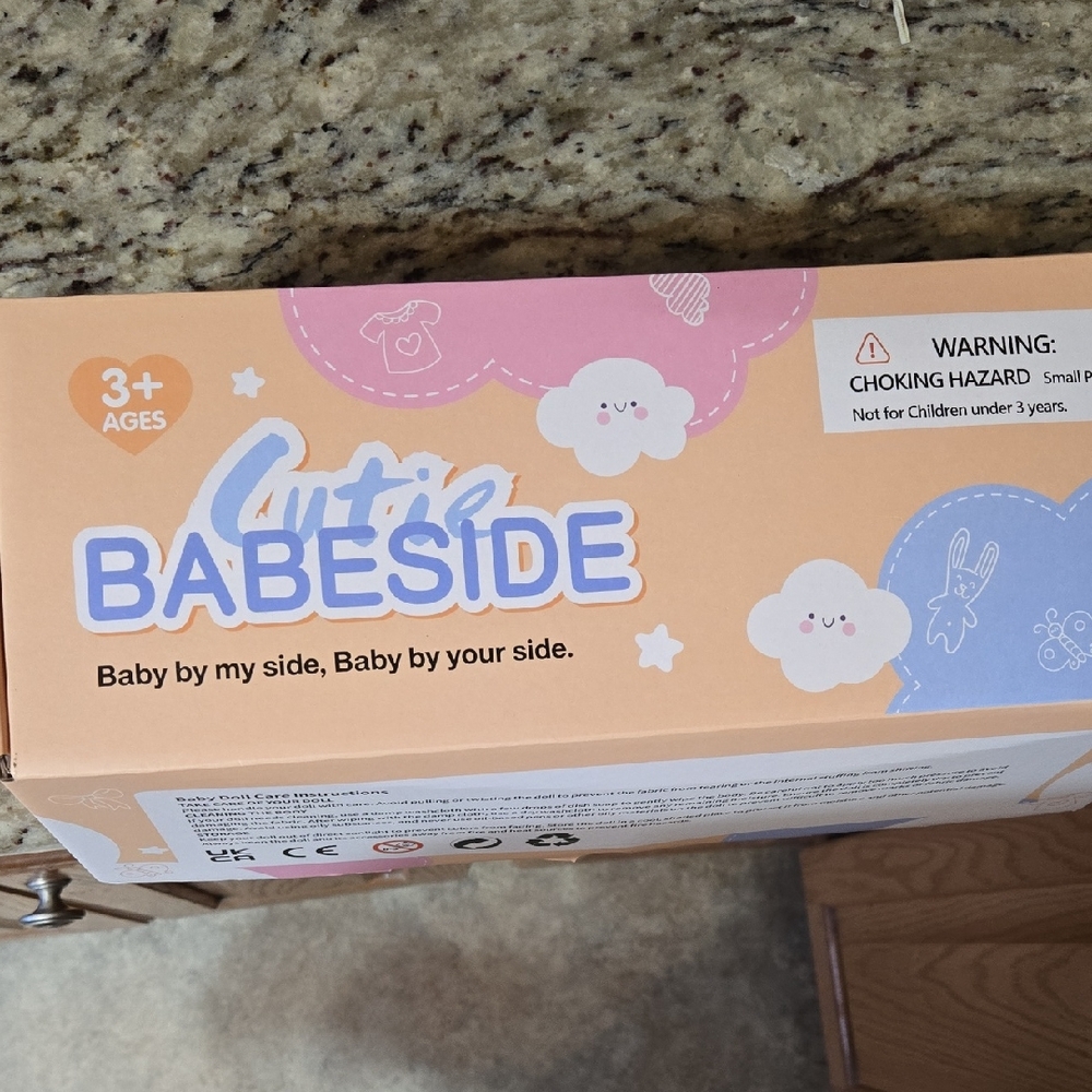Cutie Babeside Toy Box